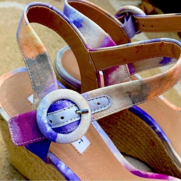 NEW CHELSEA & VIOLET CV-HENNA OPEN TOE ANKLE STRAP TIE-DYE WEDGES 9.5 - Picture 13 of 16